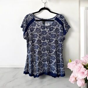 Suzie in the City Navy & White Floral Lace-look Print Short Sleeve Top